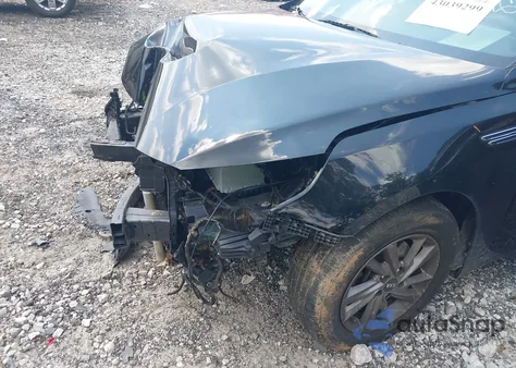 2020 Kia Optima Lx z USA, uszkodzony, nr VIN 5XXGT4L37LG437578